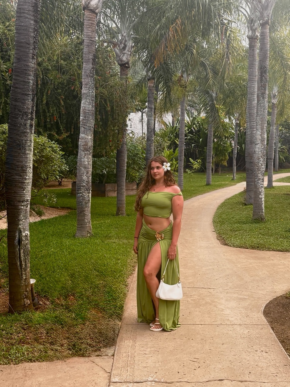 Saira maxi skirt & top - olive
